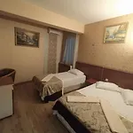Ξενοδοχείο Turvan
